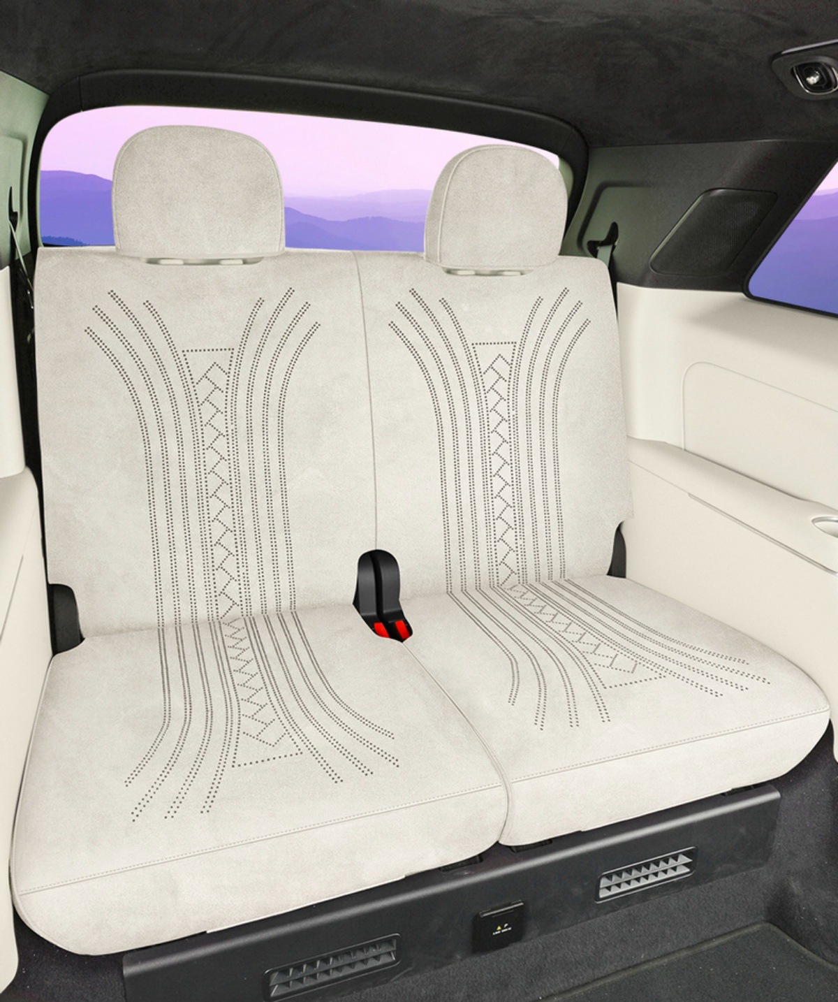 Lynk & Co 900 Special Car Seat Cushion Rams Half-Pack Breathable Seat Cover Ventilated Saddle Pad Four-Season Universal Seat Cover
