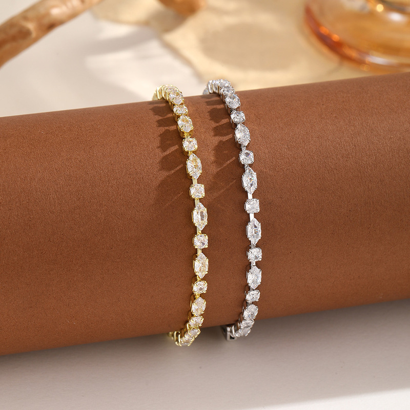 New horse-eye-shaped square-cut zirconia bracelet, high-end full-diamond tennis chain, wholesale of fashionable jewelry and accessories New horse-eye-shaped square-cut zirconia bracelet, high-end full-diamond tennis chain, wholesale of fashionable jewelry and accessories