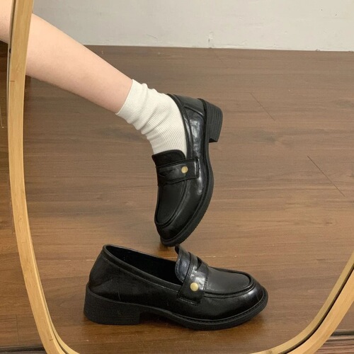 Simple and fashionable jk small leather shoes, uniform, skirt, thick and single shoes, 2026 spring new style Japanese all-matching loafer shoes for women