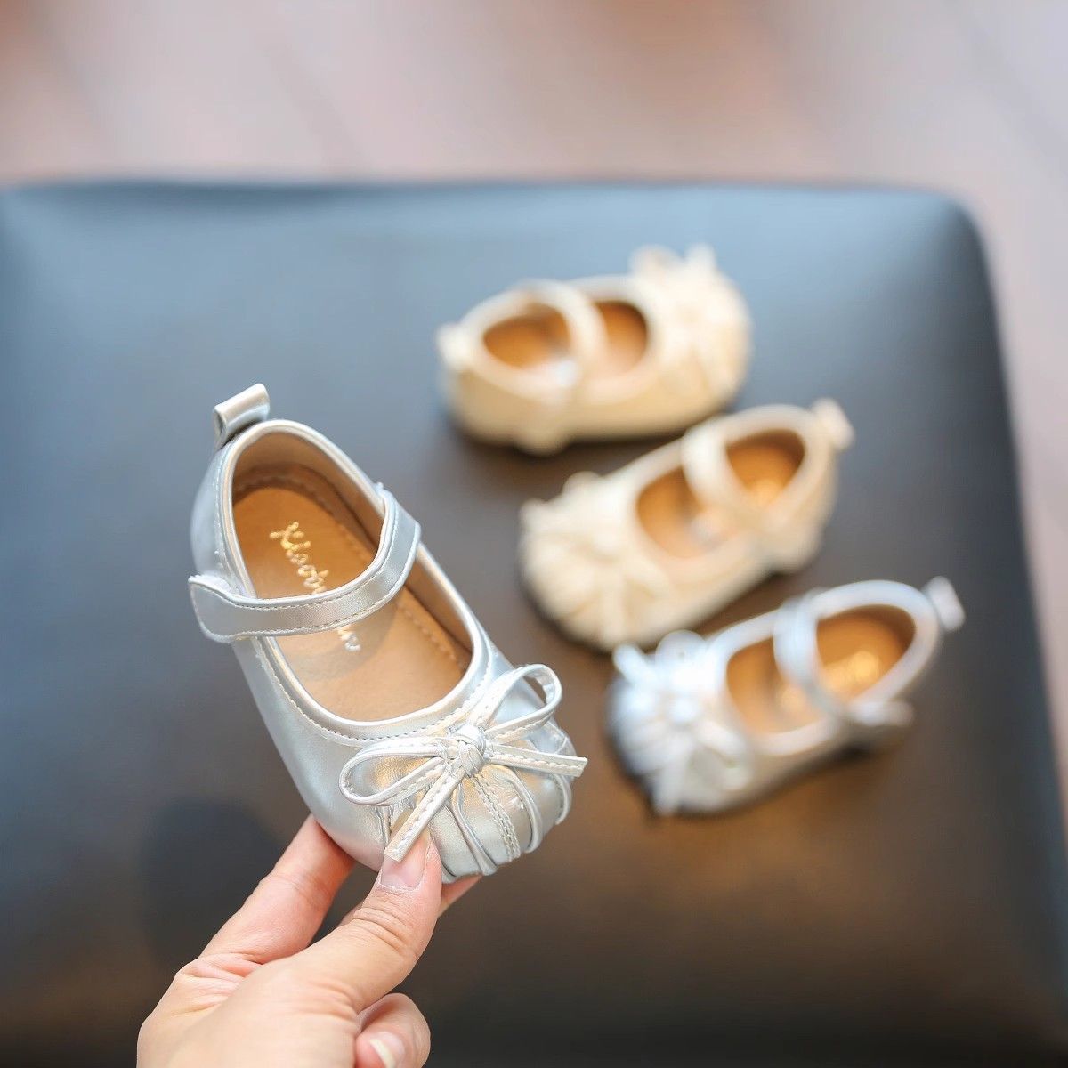 Girls Korean Leather Shoes 2025 Autumn New Fashion Bow Soft Sole Princess Shoes Baby Girl Anti-Slip Pea Shoes