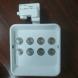 射灯;LED轨道灯;灯具外壳