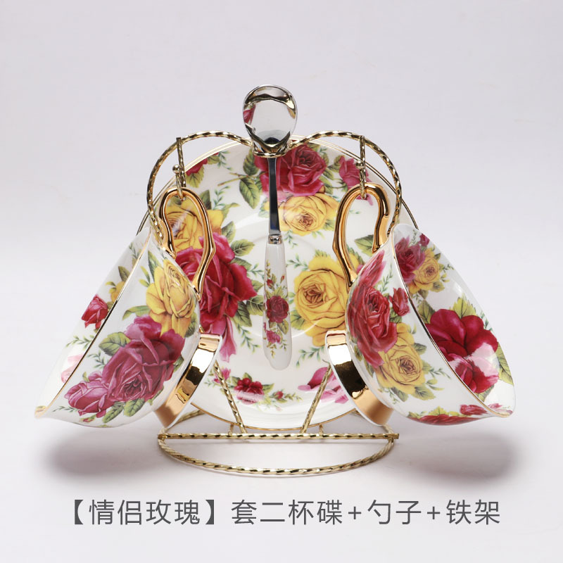 Traje de taza de Café de China de hueso de estilo europeo juego de té de la tarde dibujo exquisito de alta gama juego de té de flores de oro traje caja de regalo