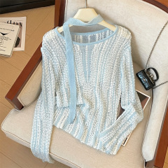 実拍の小香風は白くてとてもきれいです。ニットの上着の女性の夏の新型の薄いタイプの透かし彫りのリボンの優しいセーターです。