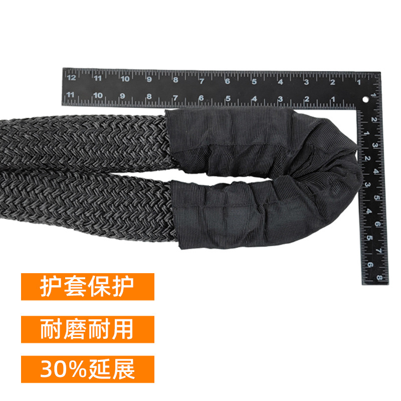 ���������ơ���ɫ���׿������ϳ���9�� 40mm����ԽҰ��ǿ��ǣ����