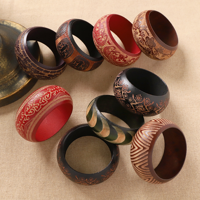 Retro Wide Carved Wooden Bracelet, New Chinoiserie Niche Elegant, Ethnic Style Bracelet, Warring States Robe, Ancient Style Women's Accessories Retro Wide Carved Wooden Bracelet, New Chinoiserie Niche Elegant, Ethnic Style Bracelet, Warring States Robe, Ancient Style Women's Accessories