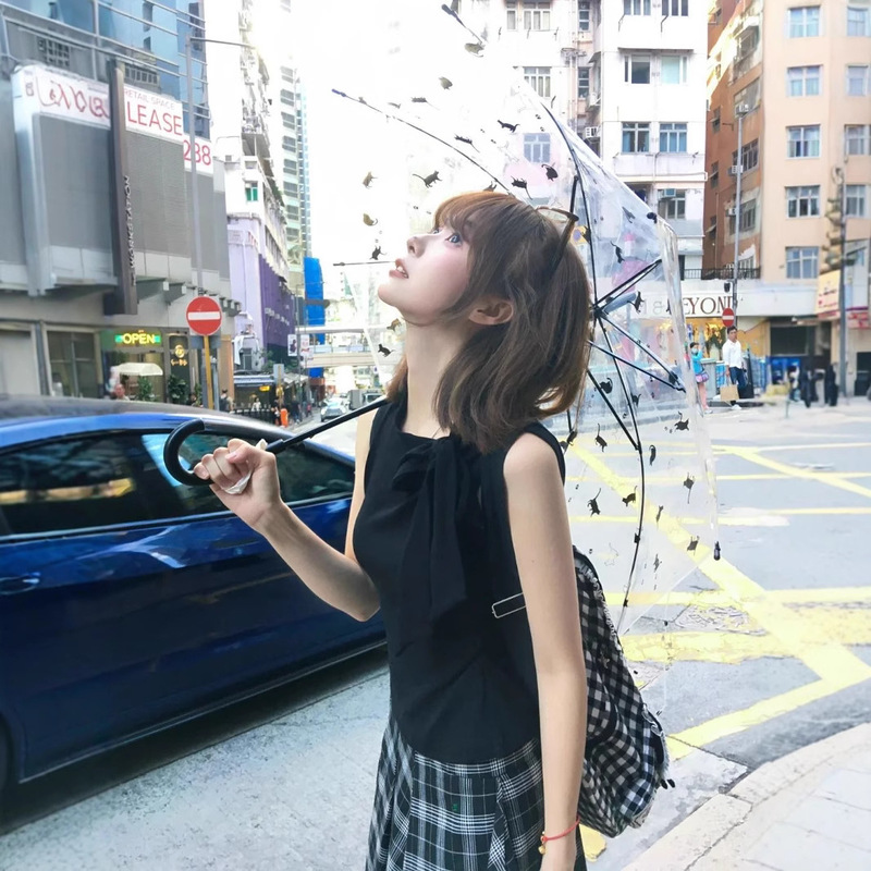 2025 New Design Chic Ribbon Pure Lust Hot Girl Style Outdoor Leisure Photo Shoot White Camisole for Women