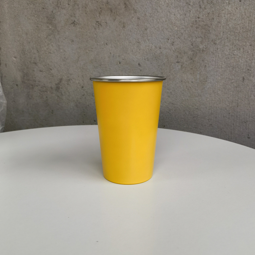 Taza de camping amarillo esmerilado