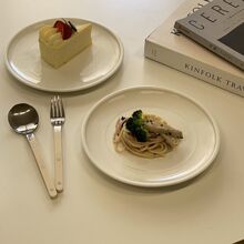 ins风陶瓷西餐盘平盘餐具汉斯纹浅盘耐高温釉下彩牛排意面盘网红