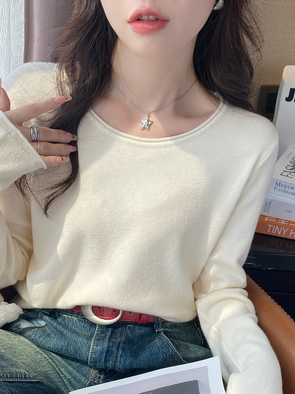 奶油杏圆领高级感针织打底衫女2025秋季修身内搭chic长袖上衣毛衣|undefined