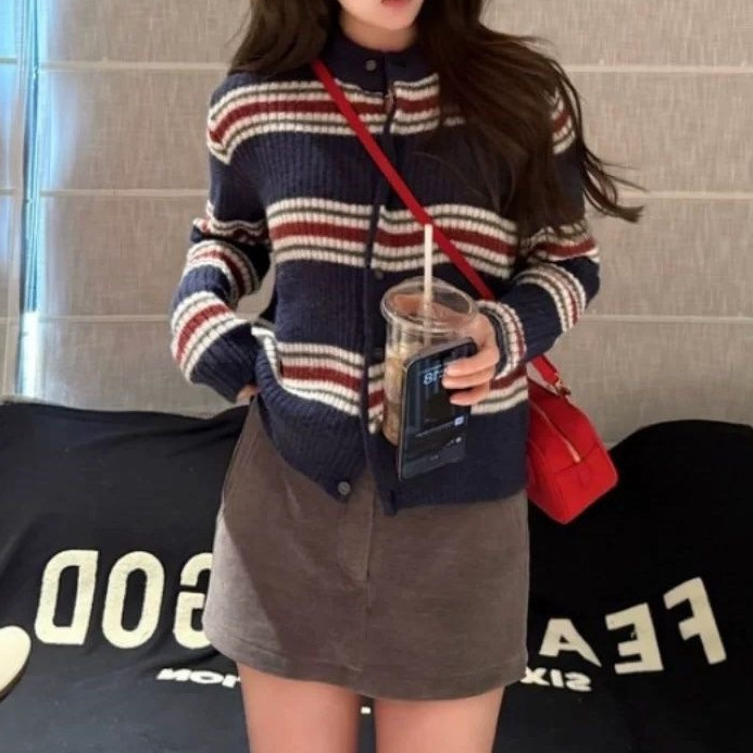 小香风撞色条纹毛衣开衫女秋冬加厚慵懒风设计感短款针织外套上衣|undefined