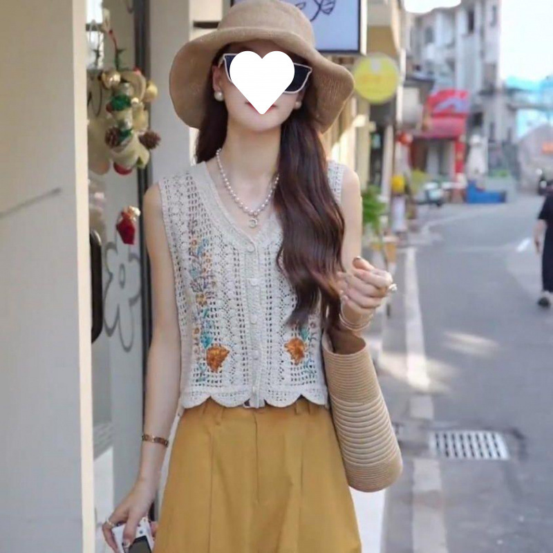 Retro Ethnic Style Hollow-Out Knitted Cardigan for Women, Chic Slimming Top, Summer Layered Embroidered Sleeveless Vest Retro Ethnic Style Hollow-Out Knitted Cardigan for Women, Chic Slimming Top, Summer Layered Embroidered Sleeveless Vest
