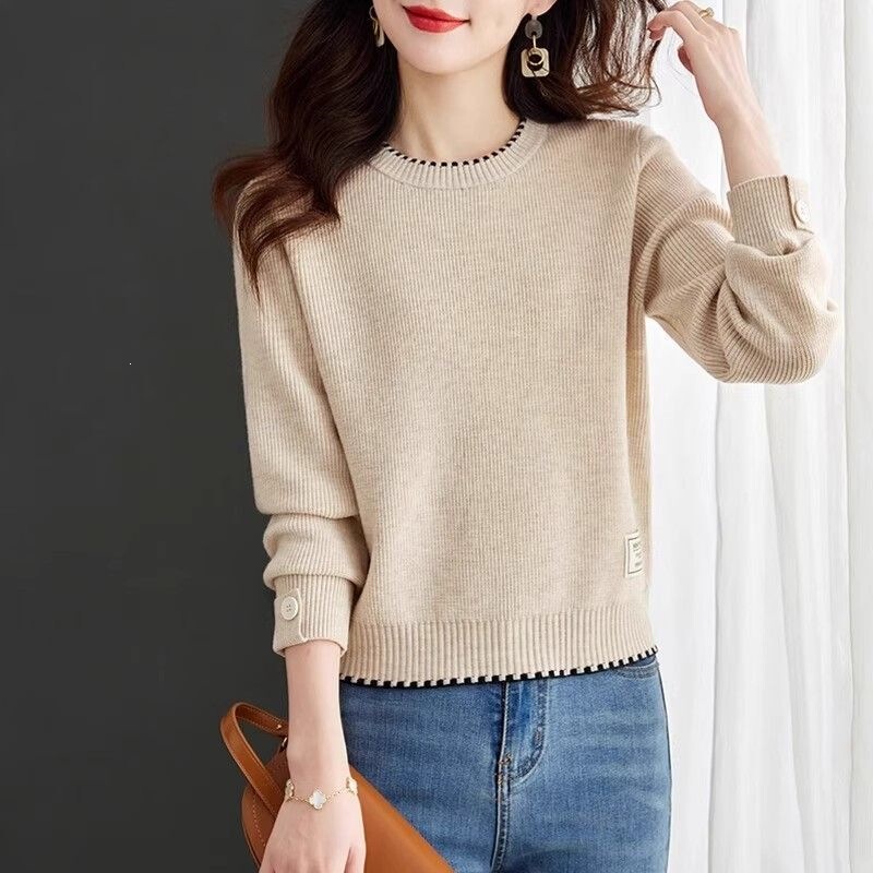 Short Loose Sweater for Petite Women, Color Block Round Neck, 2026 Autumn/Winter New Korean Style Knit Top, Trendy Base Shirt Short Loose Sweater for Petite Women, Color Block Round Neck, 2026 Autumn/Winter New Korean Style Knit Top, Trendy Base Shirt
