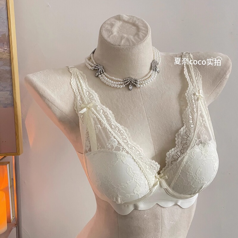 Little Dragon Heart Lace Layering Magic Small Bust Push-Up Wireless Bra Set Sexy Girl Pure Desire Bra Set