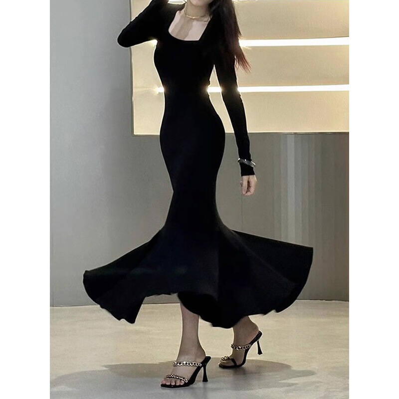 Elegant and Sophisticated High-Waisted Fishtail Dress with Slightly Flared Sleeves for Tall Women, Slim Fit, Super Long, in Stock