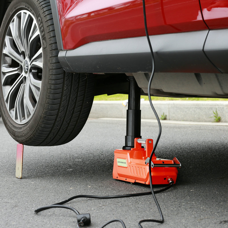 Wholesale In-Stock Hydraulic Electric 0kg Jacks 12V Car Off-Road Rv Emergency Rescue Tire Change 0kg Jacks Manufacturer