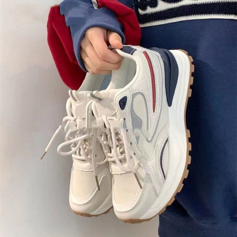 2024 otoño nuevo zapato de sol grueso alto para estudiantes nicho sensación de diseño de malla transpirable no sofoca zapatos deportivos