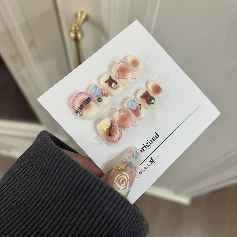 Original Handmade Wearable Nails, Short Style, Fresh Cream Bear Design, Sweet and Cute, Wholesale Nail Pieces, Nails That Make Skin Look Fairer