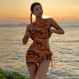 三件套高级感小香风炫彩水墨画印花2025韩国新款温泉连体泳衣女