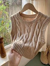 Z 67387 Retro Cable Knit Vest ������֯���� ����ѷŷ���羳��
