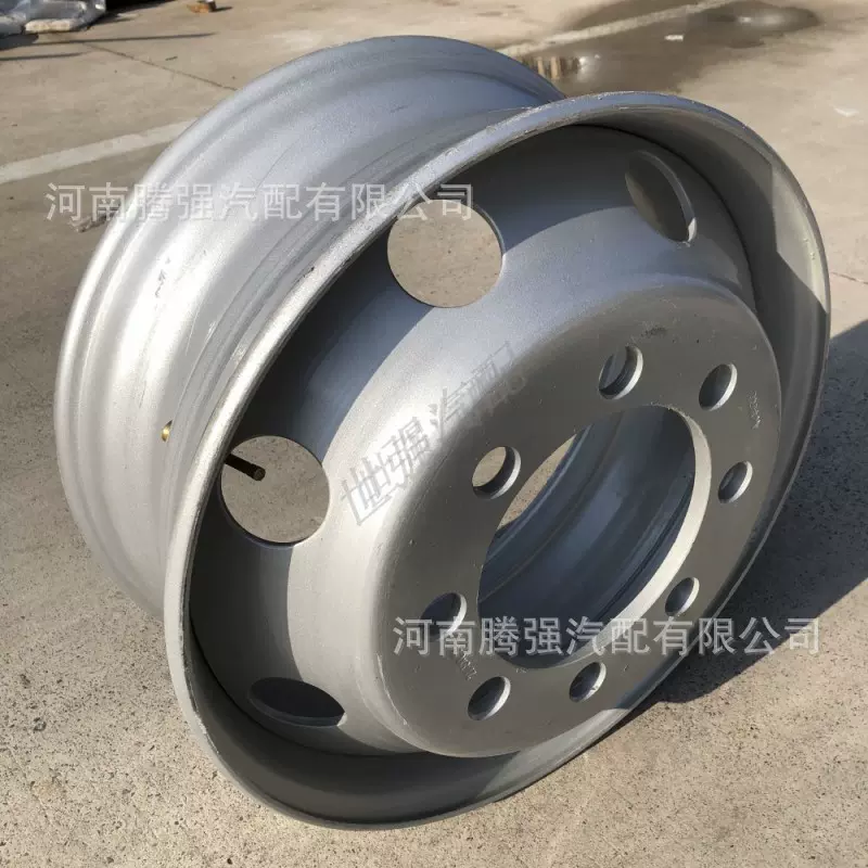 载重牵引车8.25*22.5轮毂车轮8孔真空轮辋配11R22.5 轮胎配件