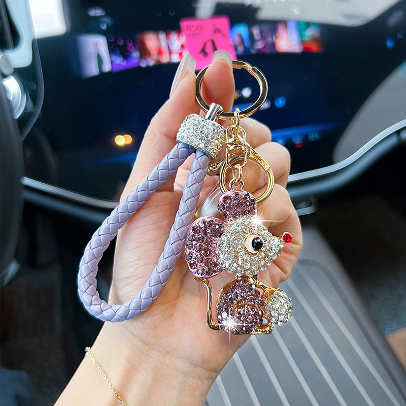 Nuevo llavero de cuerda de cuero de ratón de dibujos animados de diamantes de aleación, llavero de coche lindo creativo, colgante de bolso de moda