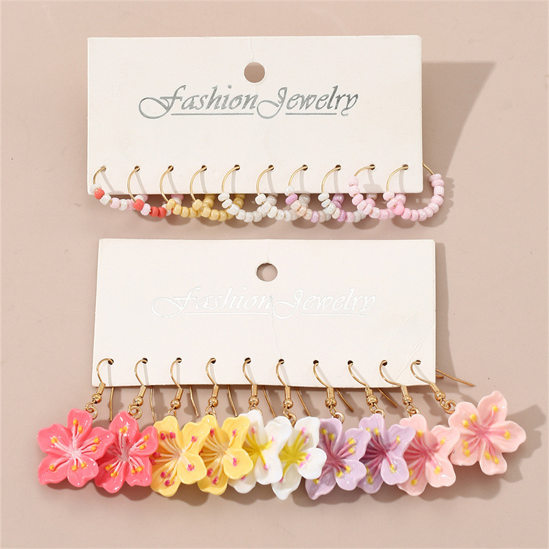 1 Set Simple Style Flower Plating Plastic Drop Earrings display picture 11