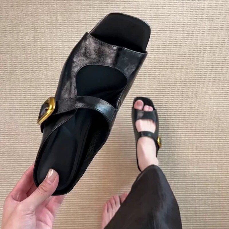 Sheepskin Version~ Square-Toe Retro Simple Metal Buckle Hidden Heel Sandals for Women, Suitable for Outdoor Wear and Commuting, Stylish Slip-On Sandals