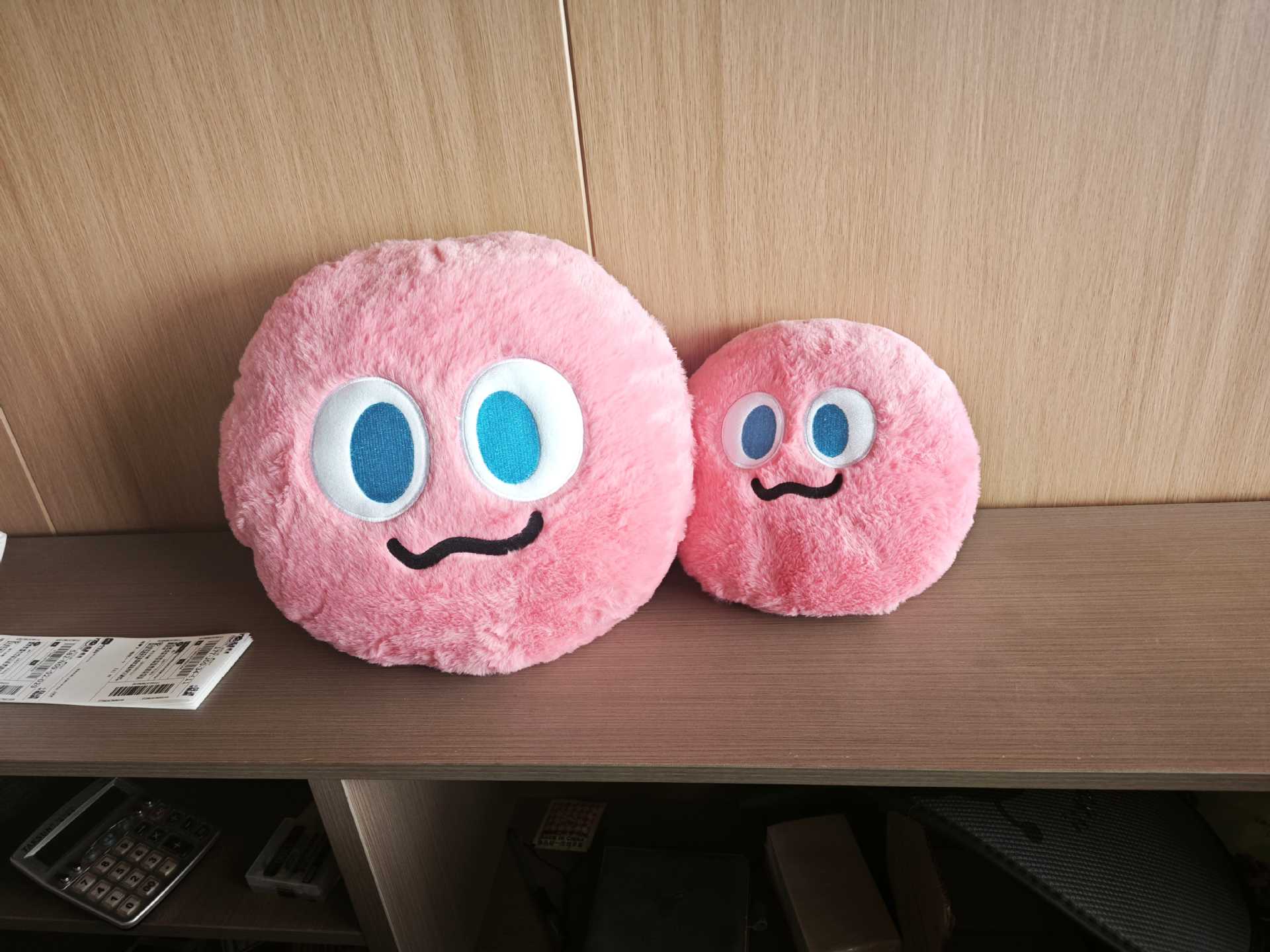 Pink Emoticon Pack, Cute Cartoon Car Headrest, Car Neck Pillow, In-Car Cushion, Pillow