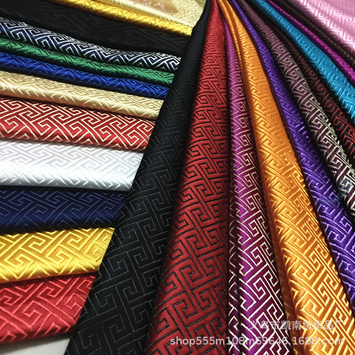 Woven brocade cheongsam clothing cos fabric back pattern three-dimensional Great Wall grid imitation three-five Tang suit Hanfu fabric
