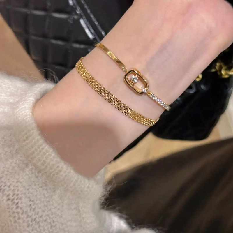 中古織りゴールド時計ストラップブレスレット女性用電気メッキ 18K リアルゴールドスネークボーンチェーンライト高級ハイエンドハンドジュエリー|undefined
