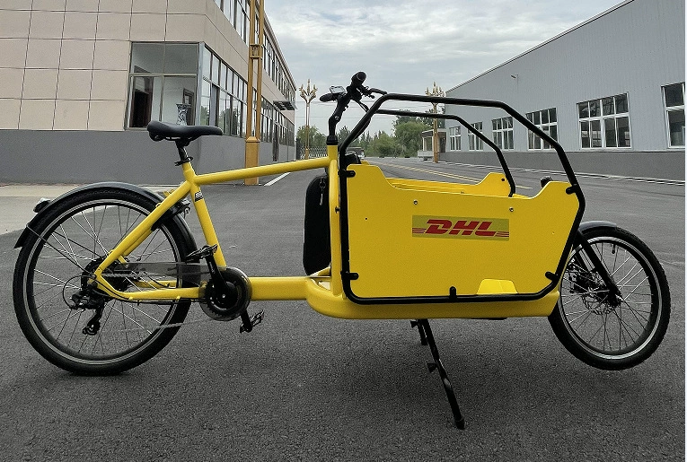 То же двухколесное транспортное средство экспортировалось в Данию и Голландию.