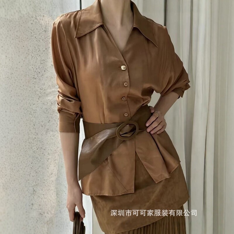 Shenzhen Nanyou 2026 Autumn New Collection: Women's Tencel Batman Shirt, Simple Design, Fitted Waist, High-End Long-Sleeve Base Layer Shenzhen Nanyou 2026 Autumn New Collection: Women's Tencel Batman Shirt, Simple Design, Fitted Waist, High-End Long-Sleeve Base Layer