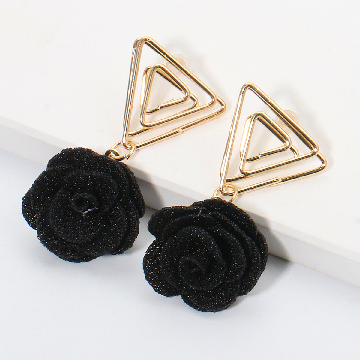 Korean Triangle Flower Earrings Wholesale display picture 16