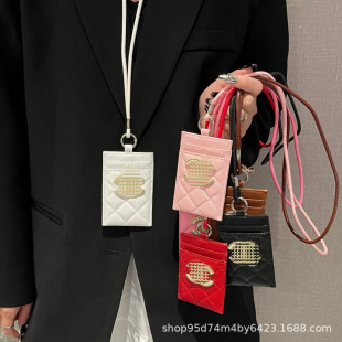 �S��ֱ�N���荘�Ƥ�������AƤ�y�̽�Ů�A�����ռ{���������l