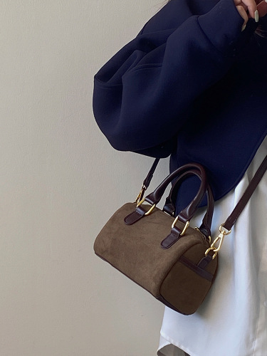 Korean Autumn/Winter New Retro Faux Fur Single Shoulder Crossbody Small Bag with Color Block Pillow Bag Boston Women's Handbag