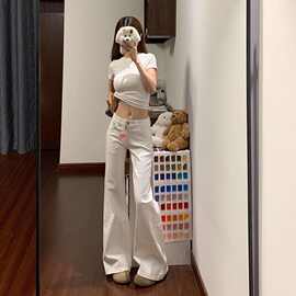 韩系百搭通勤款低腰宽松不贴腿微喇牛仔裤女2025秋季简约遮肉长裤