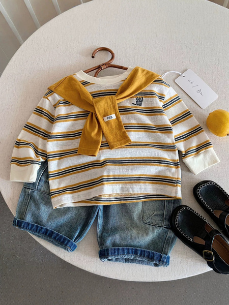 Children's autumn T-shirt