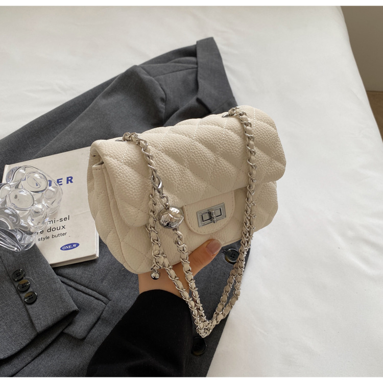 Diamond-shaped chain bag for women, 2025 new style, trendy and high-end fashion, versatile for spring and summer, single-shoulder crossbody bag, small square bag undefined