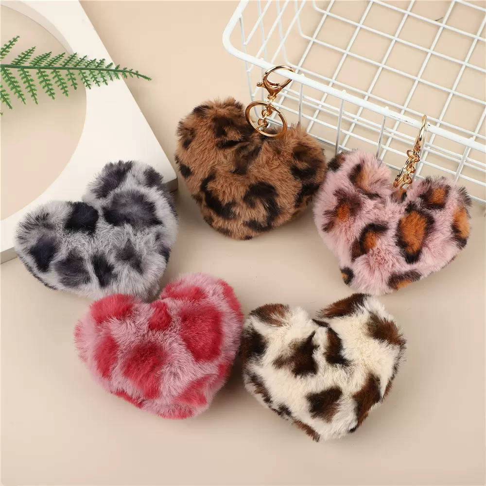 多色毛绒豹纹爱心钥匙扣挂件情侣家人情人节礼品挂件跨境热款