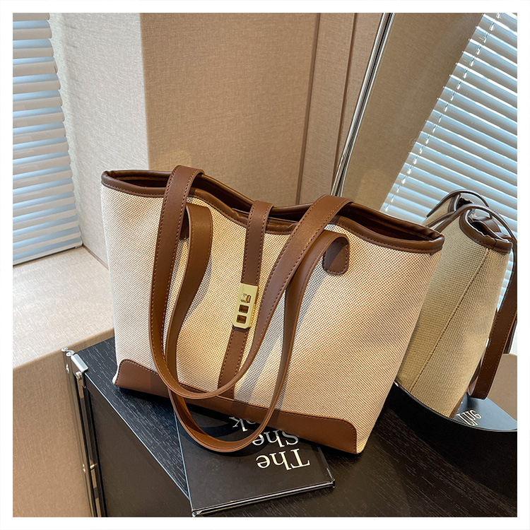 2023 nueva versión coreana del bolso Tote textura personalidad al por mayor bolso handbags bolso de moda de gran capacidad