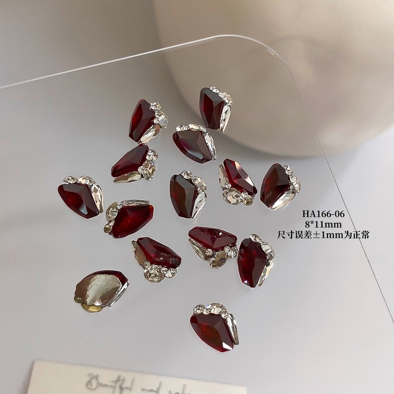 新年款安可拉红美甲饰品成品堆钻红色爆闪爱心直角合金指甲装饰钻|undefined