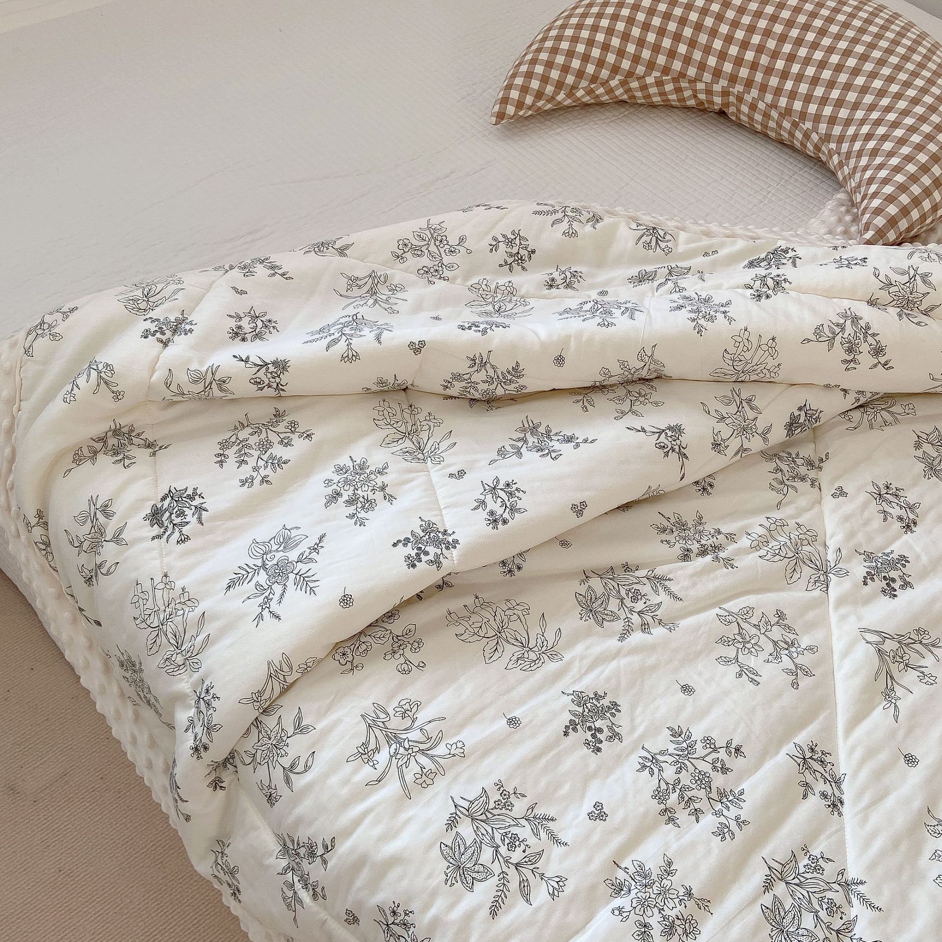 [Machine washable] Adult cotton beanie quilt spring and autumn quilt standard double bed quilt core warm soybean quilt machine