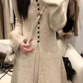 冬季韩系穿搭一整套新品感慵懒风针织喇叭袖毛衣开衫半裙两件套装