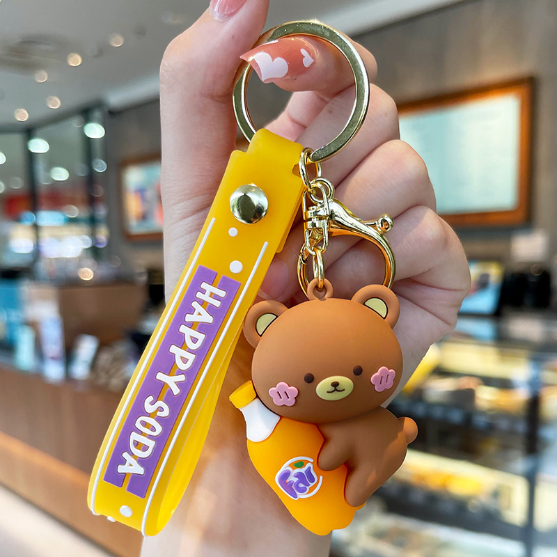 Venta directa de fábrica llavero colgante pequeño muñeca tridimensional llavero de coche mochila escolar colgante puesto al por mayor productos pequeños