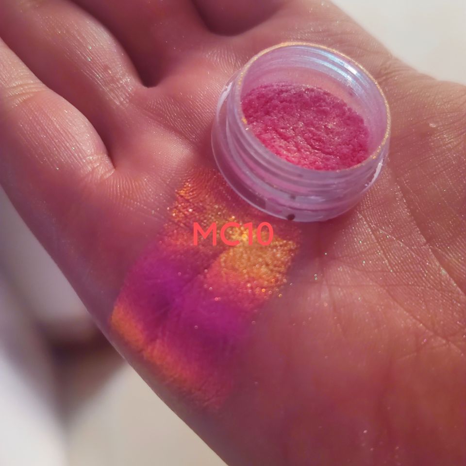 跨境新品Mc系列小众独特幻彩高光变色龙偏光粉 0.2g