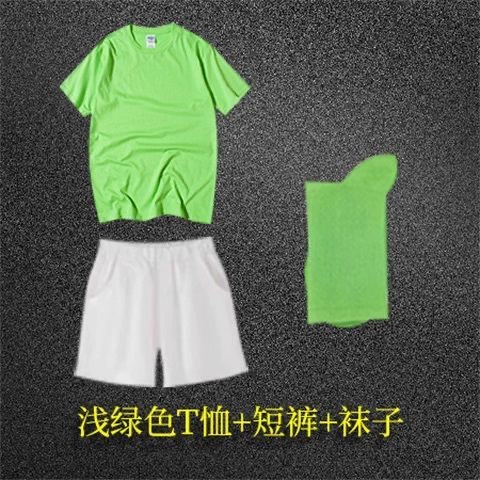 Light green T-shirt + white shorts come with light green socks