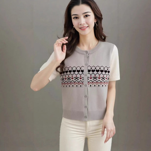 �Ứƴɫ���e�n��ᘿ����R�Aƴ��Ů�b���¿�͹ŌWԺ�L��ϵ����