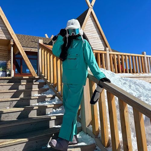 Wholesale Women's Hooded Snowboard Jacket with Bright Color Waterproof Warm Fleece Thick Outerwear Hiking Gear