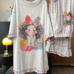 パジャマの女性の夏の純綿の半袖は胸のパッドの落書きの色の女の子を持っています。