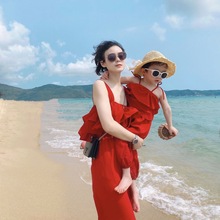 亲子装婴儿网红套装夏季新款海边母女装吊带背心灯笼裤两件套